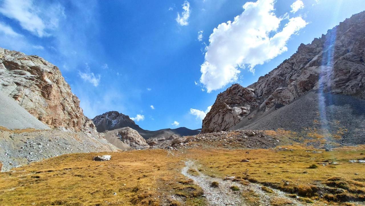 Naryn Guest House Dış mekan fotoğraf